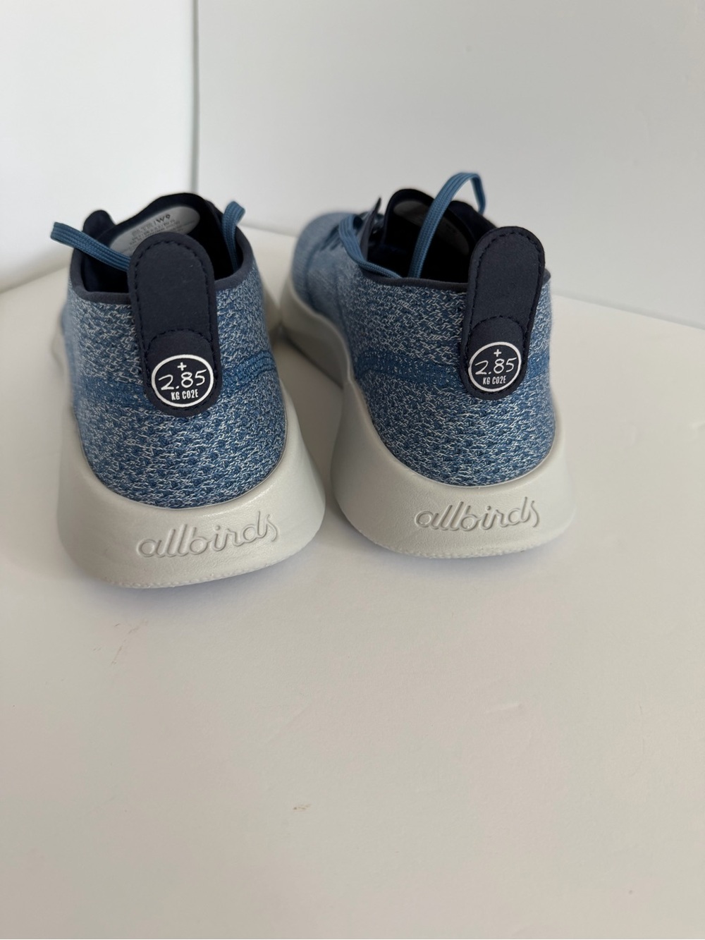 ALLBIRDS SuperLight lightweight Tree Runners sneakers shoes NWOB Size 9 - Picture 9 of 12